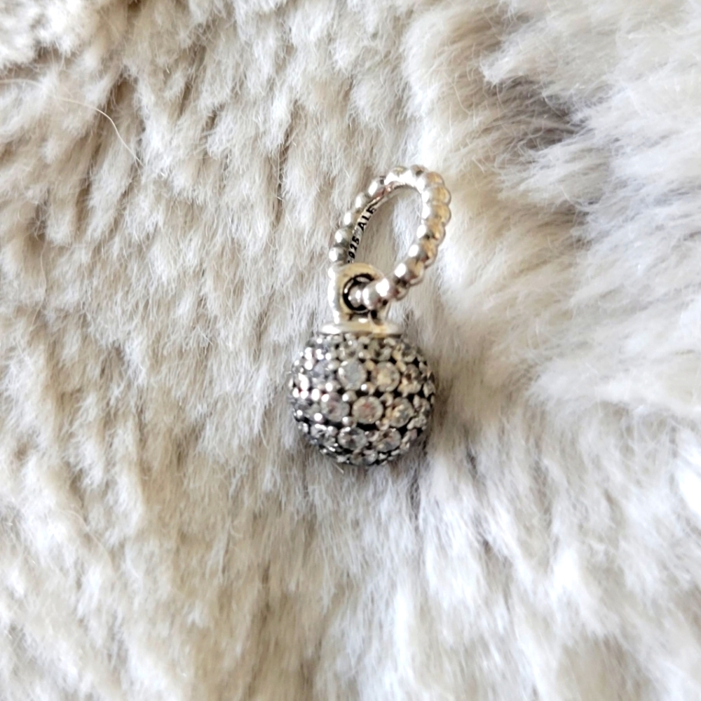 Pandora charm (S-925)